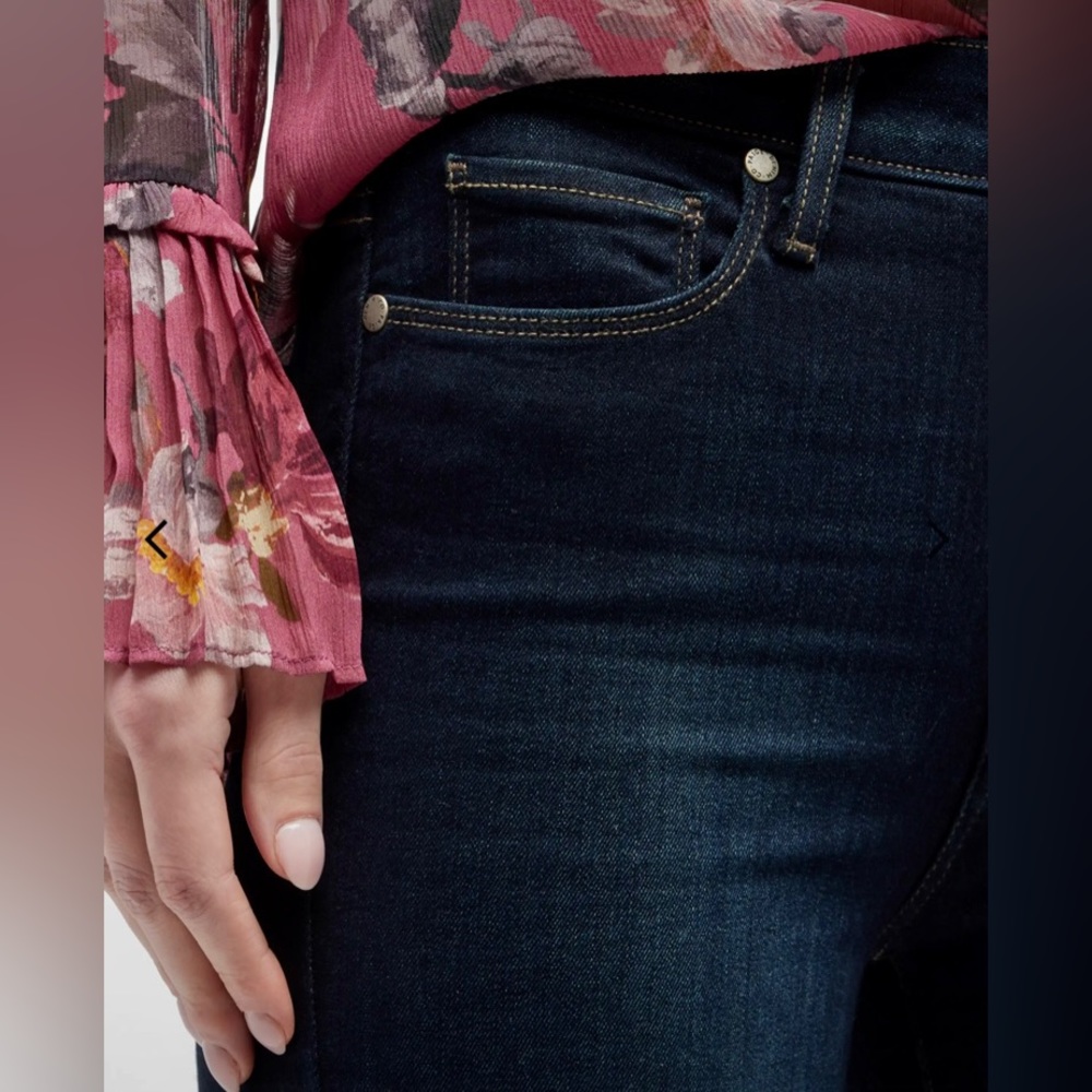 PAIGE ‘Hoxton’ high-rise skinny blue jeans, size 27